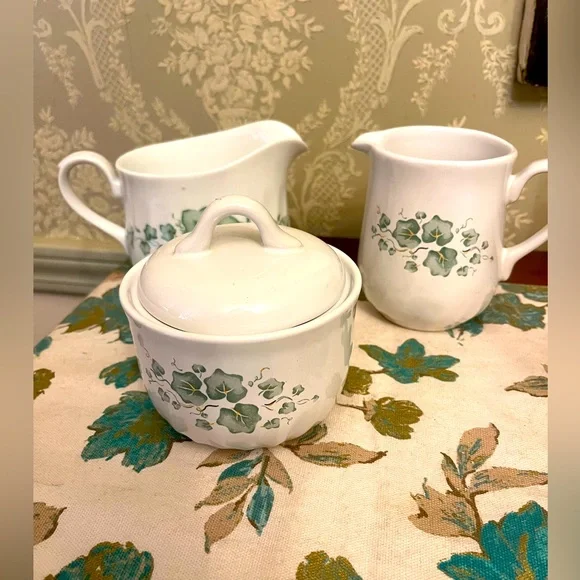 Corningware Callaway Ivy Sugar Creamer Gravy Boat Green White Vintage Set - Picture 2 of 6